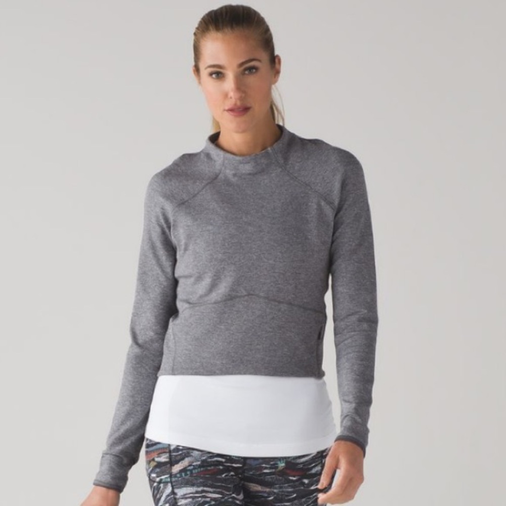 Lululemon Athletica Hill and Valley Mock Neck long Sleeve Top. Size 4